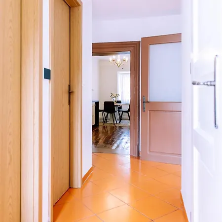 Cozy Flat In Center Maribor