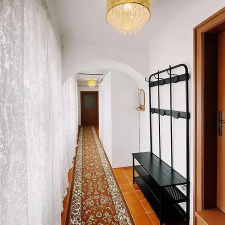 아파트 Cozy Flat In Center