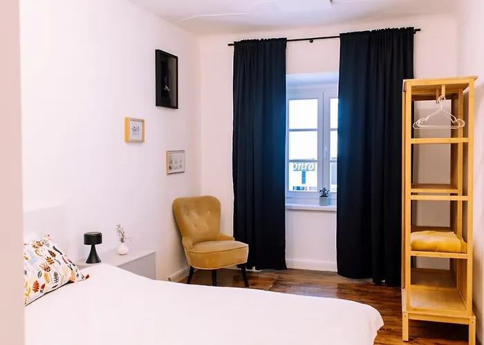 Cozy Flat In Center Марибор